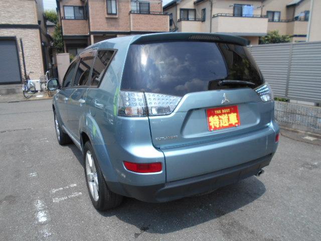 G 4WD 7人乗 HDDナビ バックカメラ(4枚目)