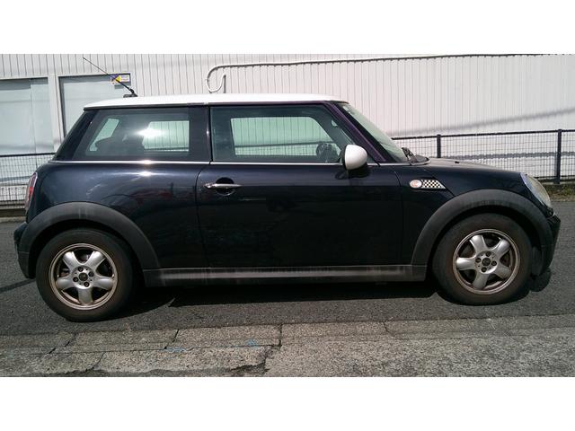 ＭＩＮＩ クーパー　クーパー（４名）／屋根白／走行距離６７８００ＫＭ／ＥＴＣ（14枚目）