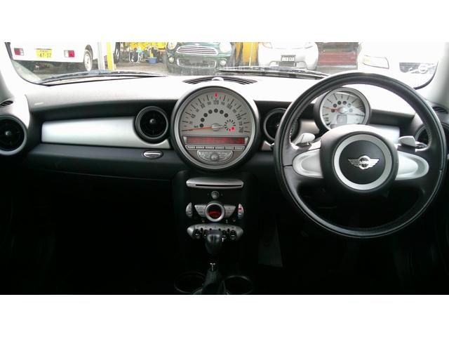 ＭＩＮＩ クーパー　クーパー（４名）／屋根白／走行距離６７８００ＫＭ／ＥＴＣ（25枚目）
