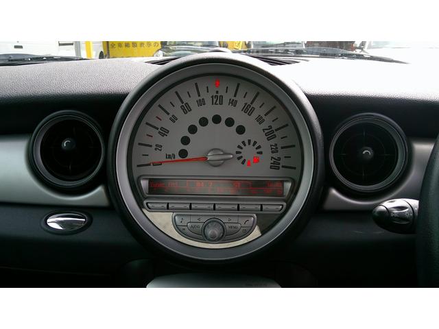 ＭＩＮＩ クーパー　クーパー（４名）／屋根白／走行距離６７８００ＫＭ／ＥＴＣ（28枚目）