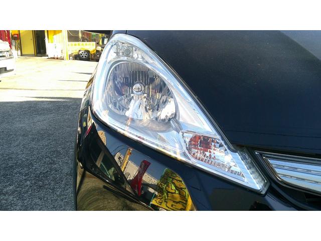 フィットハイブリッド ハイブリッド・10thアニバーサリー 走行距離50600キロ/HIDライト/ETC/アイドリングストップ(10枚目)