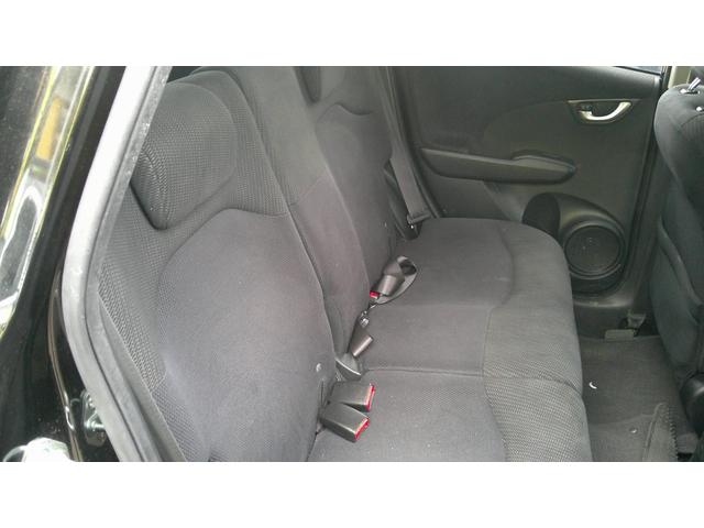 フィットハイブリッド ハイブリッド・10thアニバーサリー 走行距離50600キロ/HIDライト/ETC/アイドリングストップ(20枚目)