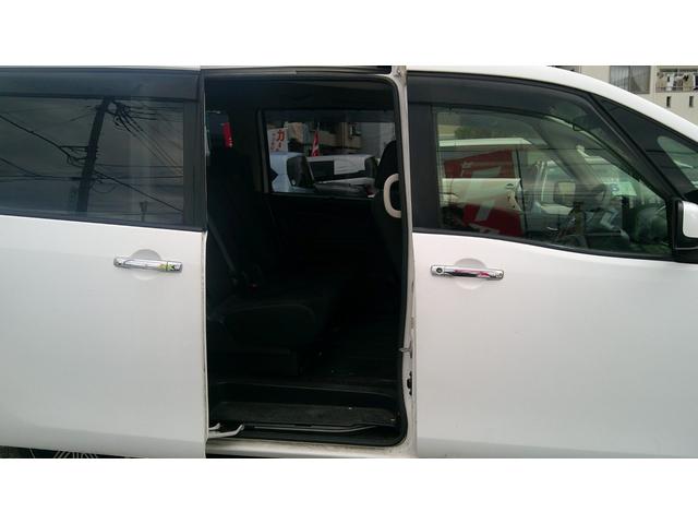 セレナ ２０Ｓ　ナビ／フルセグＴＶ／ＤＶＤ再生／ＥＴＣ／クルーズコントロール（22枚目）