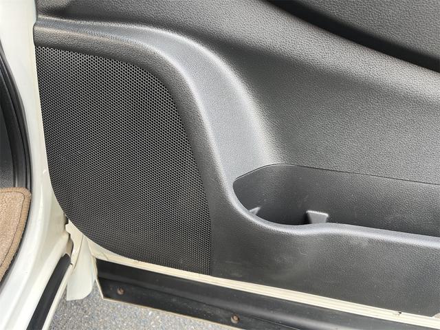 エルグランド ２５０ハイウェイスター　禁煙車　スマートキー　パワースライド　ＳＤナビ　ビルトインＥＴＣ　ＨＩＤ　フォグランプ　タイミングチェーン車（33枚目）