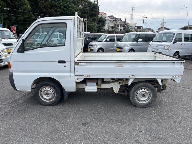 キャリイトラック ＫＡ　パートタイム４ＷＤ　三方開鳥居　ＡＭラジオ　荷台灯　保証書　点検記録簿（9枚目）