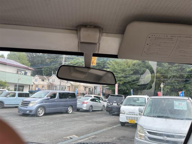 キャリイトラック ＫＡ　パートタイム４ＷＤ　三方開鳥居　ＡＭラジオ　荷台灯　保証書　点検記録簿（21枚目）