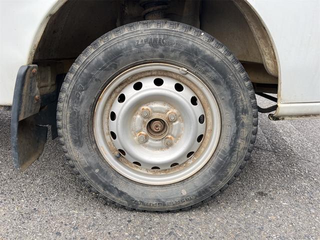 キャリイトラック ＫＡ　パートタイム４ＷＤ　三方開鳥居　ＡＭラジオ　荷台灯　保証書　点検記録簿（42枚目）