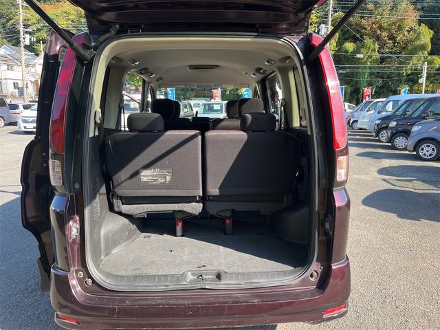 セレナ ハイウェイスター　禁煙車　スマートキー　両側パワースライドドア　ＨＤＤナビ　ワンセグＴＶ　Ｂｌｕｅｔｏｏｔｈオーディオ　バックカメラ　ＥＴＣ　ＨＩＤ　純正１６インチアルミ　タイミングチェーン車（29枚目）