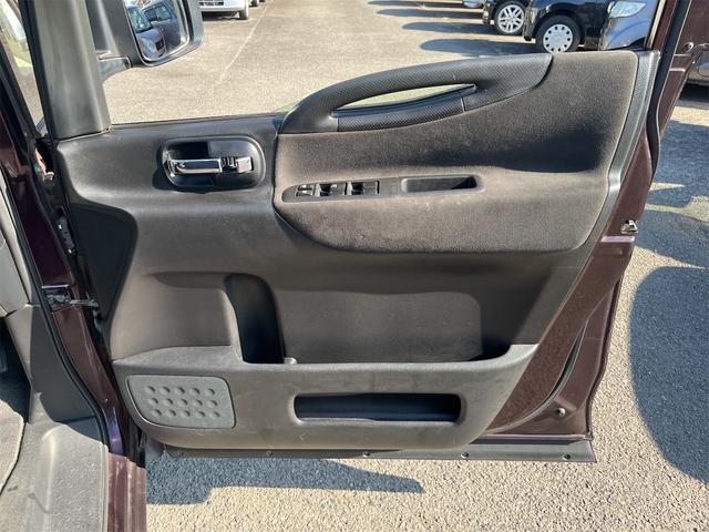 セレナ ハイウェイスター　禁煙車　スマートキー　両側パワースライドドア　ＨＤＤナビ　ワンセグＴＶ　Ｂｌｕｅｔｏｏｔｈオーディオ　バックカメラ　ＥＴＣ　ＨＩＤ　純正１６インチアルミ　タイミングチェーン車（32枚目）