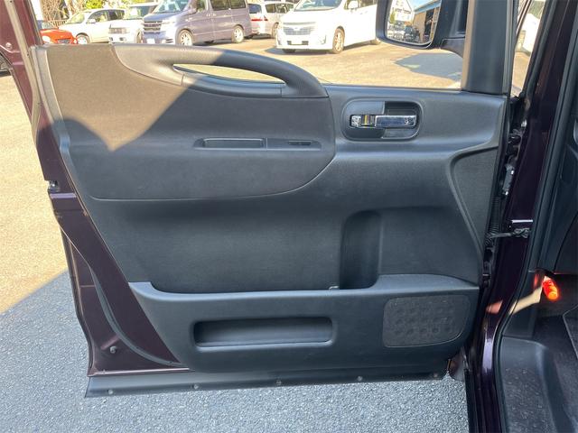 セレナ ハイウェイスター　禁煙車　スマートキー　両側パワースライドドア　ＨＤＤナビ　ワンセグＴＶ　Ｂｌｕｅｔｏｏｔｈオーディオ　バックカメラ　ＥＴＣ　ＨＩＤ　純正１６インチアルミ　タイミングチェーン車（39枚目）