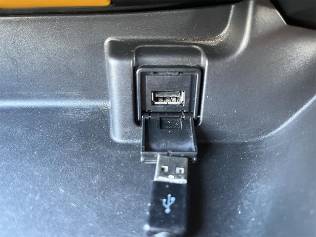 セレナ ハイウェイスター　禁煙車　スマートキー　両側パワースライドドア　ＨＤＤナビ　ワンセグＴＶ　Ｂｌｕｅｔｏｏｔｈオーディオ　バックカメラ　ＥＴＣ　ＨＩＤ　純正１６インチアルミ　タイミングチェーン車（55枚目）