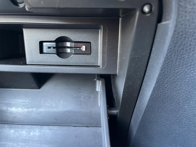 セレナ ハイウェイスター　禁煙車　スマートキー　両側パワースライドドア　ＨＤＤナビ　ワンセグＴＶ　Ｂｌｕｅｔｏｏｔｈオーディオ　バックカメラ　ＥＴＣ　ＨＩＤ　純正１６インチアルミ　タイミングチェーン車（62枚目）