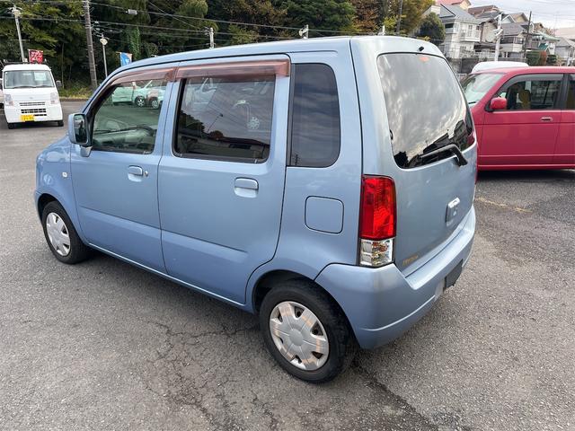 ワゴンＲ Ｎ－１　禁煙車　キーレスエントリー　Ｗエアバッグ　リモコンミラー格納式　純正オーディオ　保証書　点検記録簿　タイミングチェーン車（9枚目）