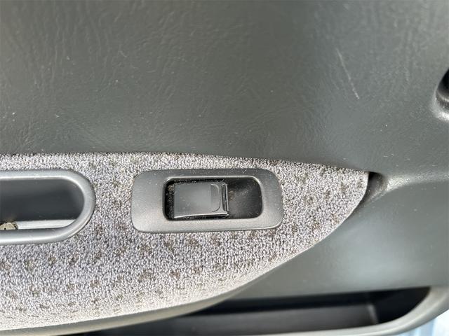 ワゴンＲ Ｎ－１　禁煙車　キーレスエントリー　Ｗエアバッグ　リモコンミラー格納式　純正オーディオ　保証書　点検記録簿　タイミングチェーン車（50枚目）