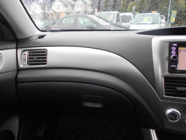 インプレッサ １．５ｉ　コンフォートセレクションＩＩ　禁煙車　衝突安全ボディ　盗難防止システム　ＥＴＣ　スマートキー　ナビ　ワンセグＴＶ　純正１５インチアルミ　点検記録簿　保証書（4枚目）