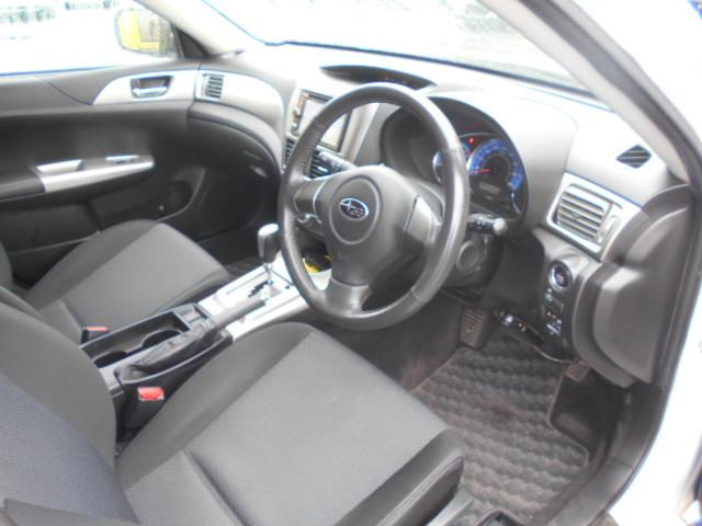 インプレッサ １．５ｉ　コンフォートセレクションＩＩ　禁煙車　衝突安全ボディ　盗難防止システム　ＥＴＣ　スマートキー　ナビ　ワンセグＴＶ　純正１５インチアルミ　点検記録簿　保証書（5枚目）