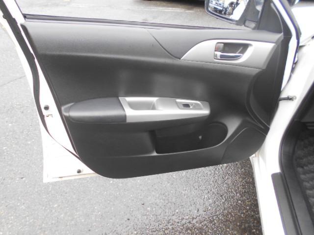 インプレッサ １．５ｉ　コンフォートセレクションＩＩ　禁煙車　衝突安全ボディ　盗難防止システム　ＥＴＣ　スマートキー　ナビ　ワンセグＴＶ　純正１５インチアルミ　点検記録簿　保証書（37枚目）