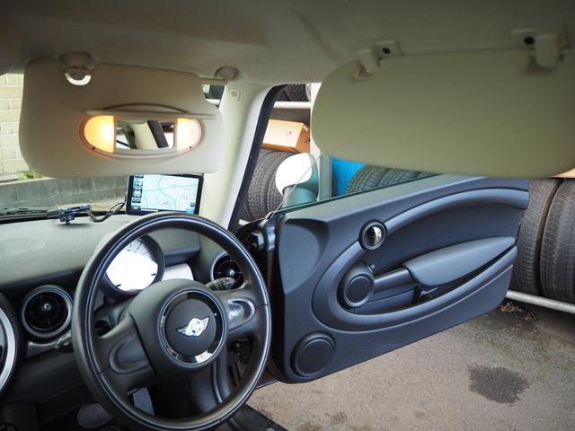 ＭＩＮＩ クーパー　３ヶ月保証付　ドライブレコーダー　ＥＴＣ　オンダッシュナビ　ワンセグ　バックカメラ　ＡＵＸ　ＣＤ　１５ＡＷ　取説　スペアキー（34枚目）