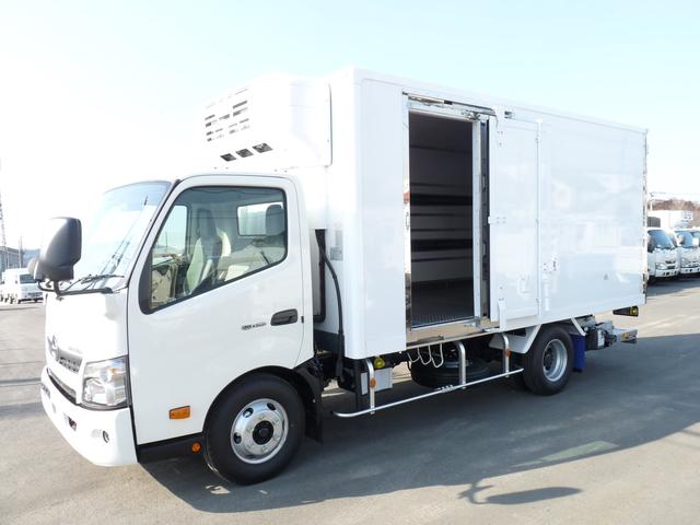 東プレ製低温冷蔵冷凍車・3tワイドロング(5枚目)