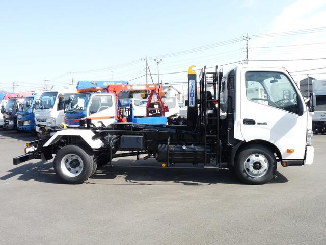 新明和製3.85t・ワイドアームロール・VSC・PCS(4枚目)