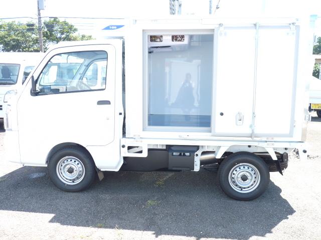サーマルマスター製冷蔵冷凍車・低温・2コンプ・AT(9枚目)