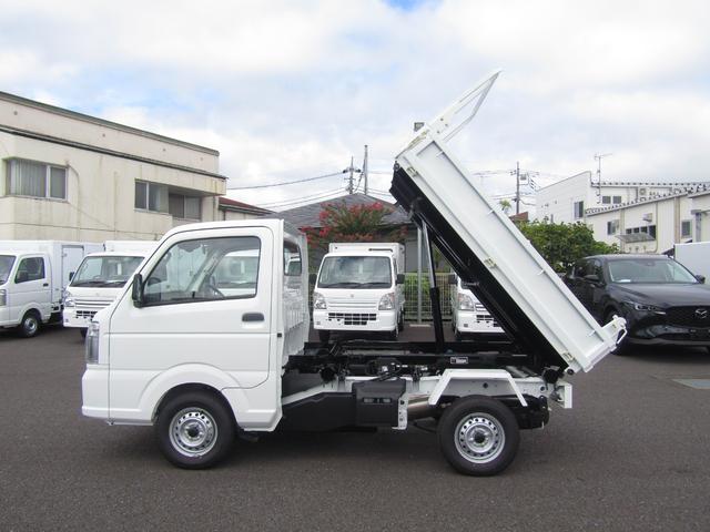 　新明和製リフトダンプ・高低速二段切替式パートタイム４ＷＤ・直押式ダンプ機構・リモコン付・収納式アウトリガー・強化Ｒサス・ぬかるみ脱出アシスト・ＥＳＰ・セーフティサポート・オートライト・助手席エアＢ(9枚目)