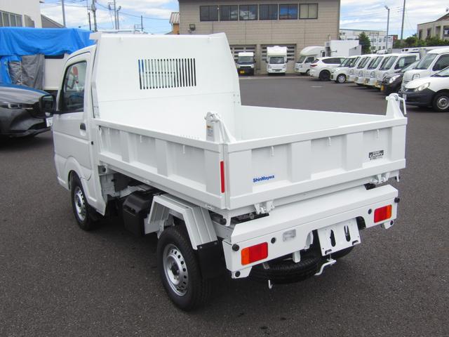 キャリイトラック 頑丈ダンプ　スズキ純正新明和製頑丈ダンプ・あおり高３２０ｍｍ・電動油圧・パネル型ガードフレーム・土砂禁・ＥＳＰ・強化リアサス・リアパーキングセンサー・オートライト・キーレス・助手席エアバッグ・パワーウィンドウ（7枚目）