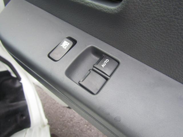 ミニキャブトラック M 東プレ製冷蔵冷凍車・中温ー5℃設定・4WD・5MT・荷箱左ドア・薄型エバボレーター・庫内灯&安全ブザー・ASC・リアソナー・坂道発進アシスト・ぬかるみ脱出アシスト・オートライト・キーレス・助手席エアB(22枚目)