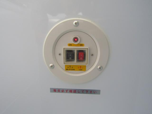 キャリイトラック 東プレ製冷蔵冷凍車・中温ー5℃設定・2WD・5MT・荷箱左ドア・薄型エバボレーター・庫内灯&安全ブザー・ESP・リアソナー・強化リアサス・オートライト・キーレス・助手席エアバッグ・荷箱厚50mm(13枚目)