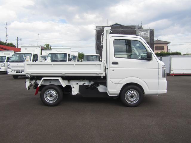 キャリイトラック 　新明和製強化ダンプ・４ＷＤ・５ＭＴ・あおり高２５０ｍｍ・電動油圧・強化ヒンジ・脱落防止ピン・前壁プロテクター式鳥居・土砂禁・ＥＳＰ・強化リアサス・リアソナー・オートライト・キーレス・助手席エアバッグ（4枚目）