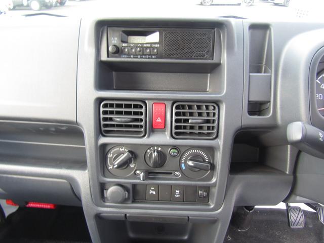 キャリイトラック 　新明和製清掃ダンプ・２ＷＤ・５ＭＴ・あおり高６００ｍｍ・電動油圧・後部観音扉一方開・土砂禁・横滑り防止（ＥＳＰ）・強化リアサス・リアパーキングセンサー・オートライト・キーレス・助手席エアバッグ（16枚目）