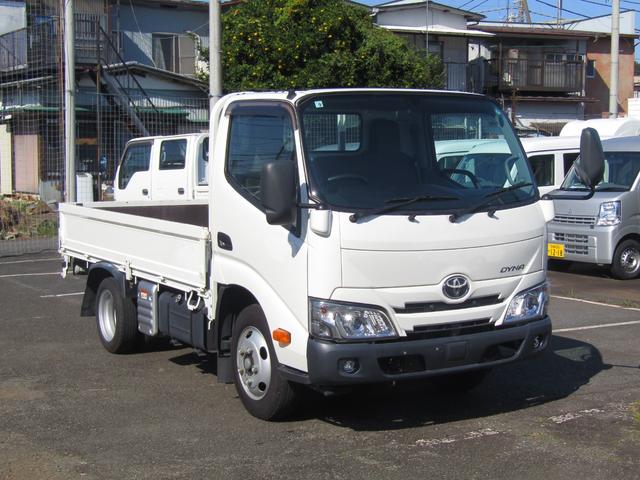 ダイナトラック 2t・MT・左電格ミラー・LEDヘッドライト・LEDフォグランプ・電動パーキングブレーキ・荷台内寸3100×1600×380mm(3枚目)