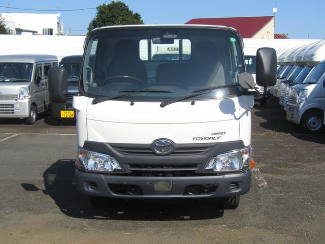 トヨエース 　２ｔ・４ＷＤ・ＭＴ・プリクラッシュセーフティ・レーンディパーチャアラート・車輛安定制御装置・助手席エアバック・ＥＴＣ・荷台内寸３１００×１６００×３８０ｍｍ（2枚目）