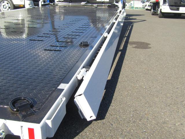 キャンター 　タダノ製積載車・エスライドＥＸ・開閉アオリ・油圧ゲート・タイヤ固縛・ＭＴ・ウインチ・ラジコン・ＡＢＡ５・ＦＵＳＯイージーアクセスキー・液晶メーター・左電格ミラー・ＥＺＧＯ・ミラー型バックカメラ（15枚目）