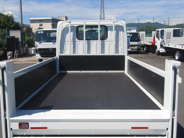 タイタントラック 2t・極東製垂直パワーゲート・左右支柱スイッチ・リフト能力600kg・ワンタッチゲートロック・AT・キーレス・ETC2.0・PCB・電動パーキングブレーキ・オートブレーキホールド・ミラー型バックカメラ(9枚目)