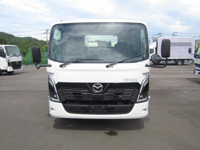 タイタントラック 　極東製積載車・フラトップゼロＩＩ・開閉アオリ・タイヤ固縛・ＭＴ・ウインチ・ラジコン・キーレス・左電格ミラーミラー型バックカメラ・ＰＣＢ・ＥＴＣ２．０・ＬＥＤヘッドライト・電動パーキングブレーキ（2枚目）