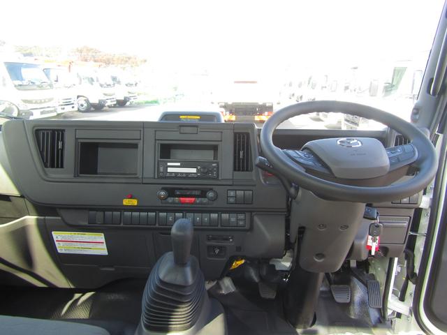 タイタントラック 　極東製積載車・フラトップゼロＩＩ・開閉アオリ・タイヤ固縛・ＭＴ・ウインチ・ラジコン・キーレス・左電格ミラーミラー型バックカメラ・ＰＣＢ・ＥＴＣ２．０・ＬＥＤヘッドライト・電動パーキングブレーキ（18枚目）