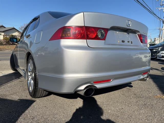 アコード ユーロR グー鑑定済み ディーラーにて12か月整備点検 無事故車 テイン車高調 ローポジレール 禁煙車 ETC(4枚目)