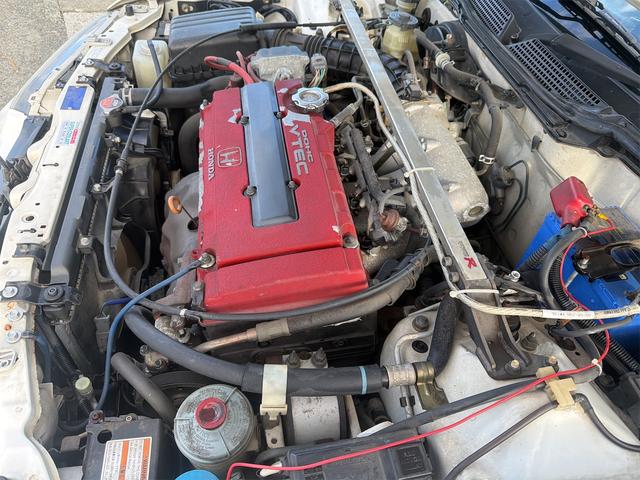 インテグラ タイプＲ　最終型　インテグラル１７インチ　社外マフラー　タイミングベルト交換済み（12枚目）