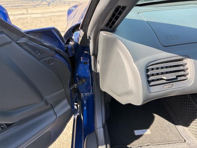 Ｓ２０００ ベースグレード　中期型　ディーラー車検整備済み　無事故車　ノーマル車　ガラス幌　黒革　禁煙車（25枚目）