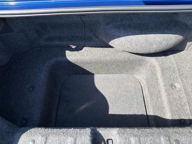 Ｓ２０００ ベースグレード　中期型　ディーラー車検整備済み　無事故車　ノーマル車　ガラス幌　黒革　禁煙車（30枚目）