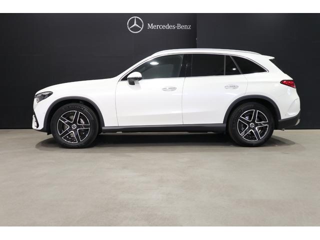 ＧＬＣ２２０ｄ　４マチック　ドライバーズパッケージ　パノラミックＳＲ　ドライバーズＰ　ＡＭＧレザーエクスクルーシブＰ　ＡＭＧラインＰ　フットトランクオープナー(5枚目)