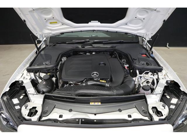 Ｅ２００　ステーションワゴン　スポーツ　パノラミックスライディングルーフ　ＡＭＧラインインテリアパッケージ　エクスクルーシブパッケージ　１９インチツインスポークアルミホイール(34枚目)