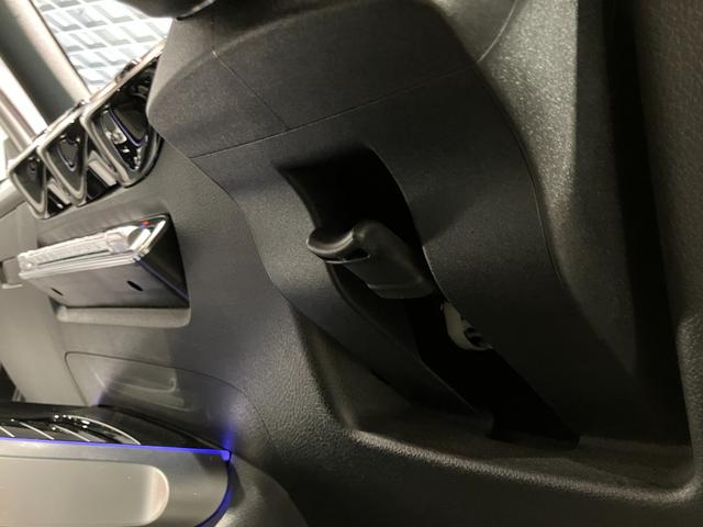 ＧＬＢ ＧＬＢ２００ｄ　４マチック　ＡＭＧラインパッケージ　認定中古車　ＡＭＧライン　パノラミックスライディングルーフ　４ＷＤ　ＥＴＣ　全周囲カメラ　クリアランスソナー　オートクルーズコントロール　パワーシート　衝突被害軽減システム（31枚目）