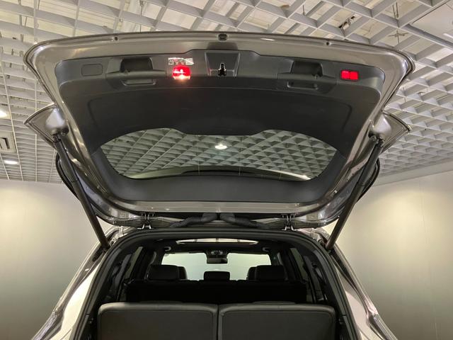 ＧＬＢ ＧＬＢ２００ｄ　４マチック　ＡＭＧラインパッケージ　認定中古車　ＡＭＧライン　パノラミックスライディングルーフ　４ＷＤ　ＥＴＣ　全周囲カメラ　クリアランスソナー　オートクルーズコントロール　パワーシート　衝突被害軽減システム（35枚目）