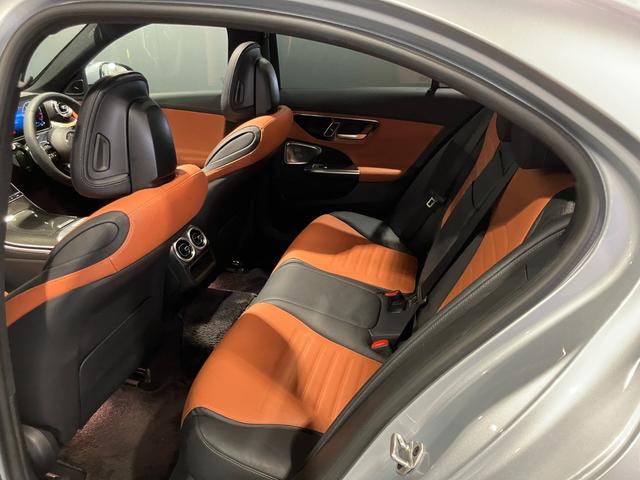 Cクラス C200アバンギャルド AMGライン 認定中古車 クリアランスソナー オートクルーズコントロール 衝突被害軽減システム サイドカメラ ナビ アルミホイール オートライト サンルーフ AT シートヒーター スマートキー アイドリングストップ(16枚目)