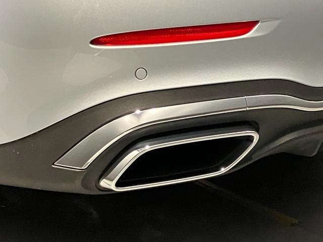 Cクラス C200アバンギャルド AMGライン 認定中古車 クリアランスソナー オートクルーズコントロール 衝突被害軽減システム サイドカメラ ナビ アルミホイール オートライト サンルーフ AT シートヒーター スマートキー アイドリングストップ(31枚目)