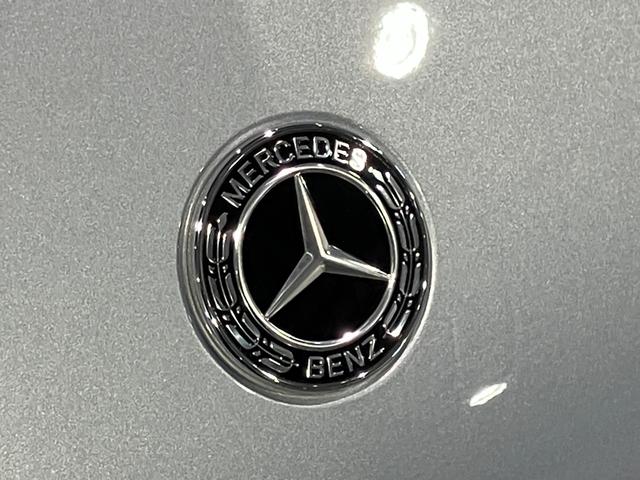 Cクラス C200アバンギャルド AMGライン 認定中古車 クリアランスソナー オートクルーズコントロール 衝突被害軽減システム サイドカメラ ナビ アルミホイール オートライト サンルーフ AT シートヒーター スマートキー アイドリングストップ(38枚目)