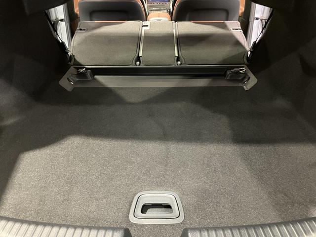 Cクラス C200アバンギャルド AMGライン 認定中古車 クリアランスソナー オートクルーズコントロール 衝突被害軽減システム サイドカメラ ナビ アルミホイール オートライト サンルーフ AT シートヒーター スマートキー アイドリングストップ(52枚目)