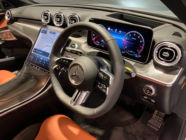 Cクラス C200アバンギャルド AMGライン 認定中古車 クリアランスソナー オートクルーズコントロール 衝突被害軽減システム サイドカメラ ナビ アルミホイール オートライト サンルーフ AT シートヒーター スマートキー アイドリングストップ(53枚目)